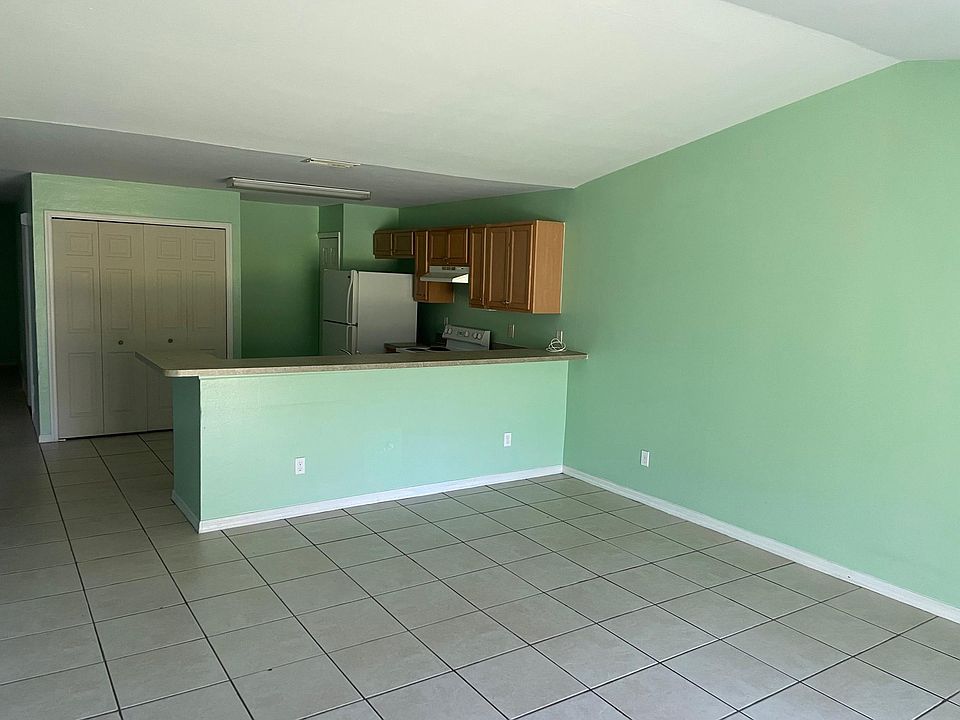 1st image of 716 Homer Ave S #716