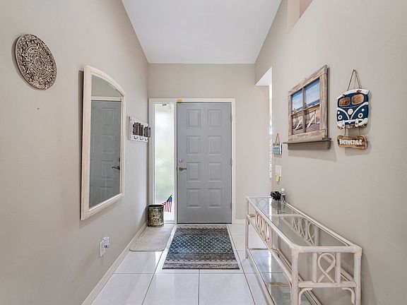 3rd image of 181 Saint James Way