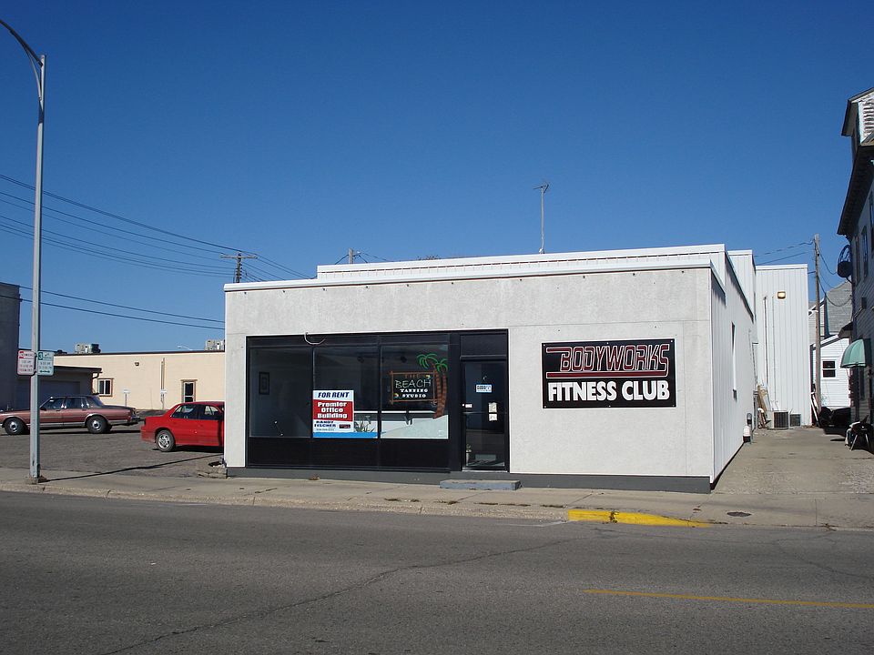 2nd image of 219 6th Ave E