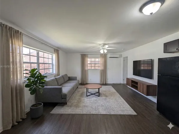 232 SW 23rd St APT 1-3, Fort Lauderdale, FL 33315