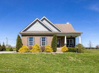 951 Stagecoach Rd, La Grange, KY 40031