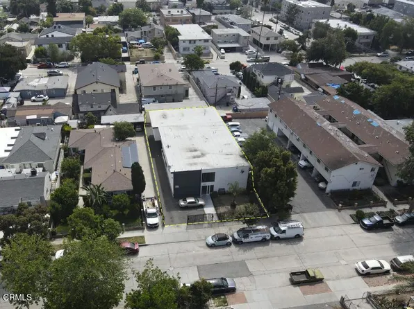 6722 Troost Ave, North Hollywood, CA 91606
