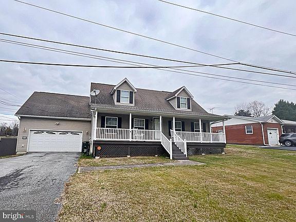 2nd image of 103 S Meadow Dr