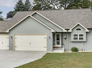 1310 16th St, Baraboo, WI 53913