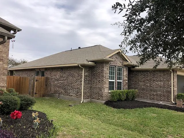 Building Photo - 2406 Summers Glen Ct
