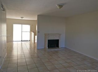 10350 SW 220th St APT 133, Miami, FL 33190