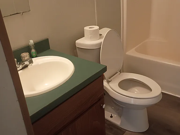 2615 Cedar Ridge Rd #MOBILE HOME — Photo 8