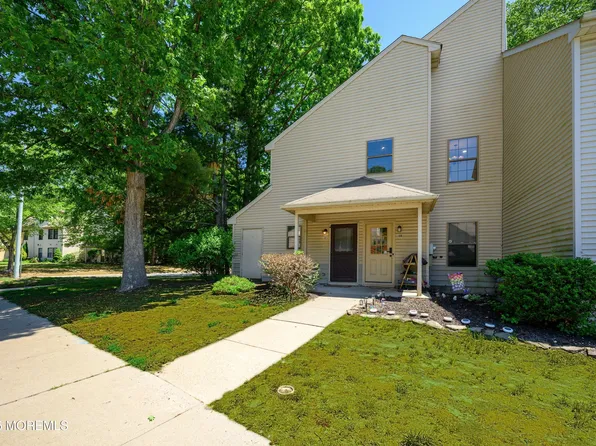 101 Daffodil Drive, Jackson, NJ 08527