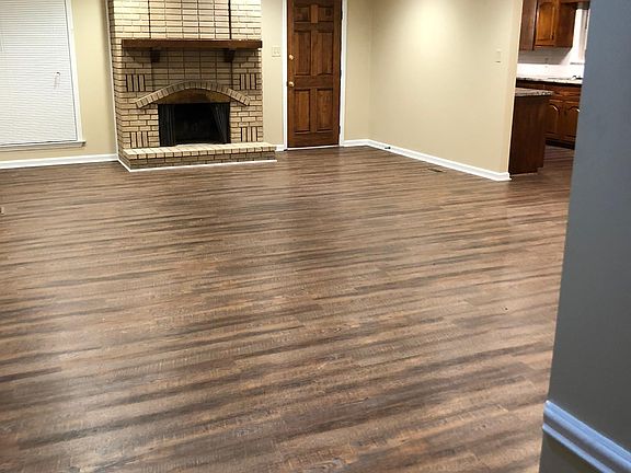 Large Den / Family living space