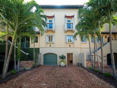 6151 Paradise Point Dr UNIT 6151, Miami, FL, 33157