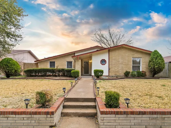 2810 Dove Meadow Dr, Garland, TX 75043