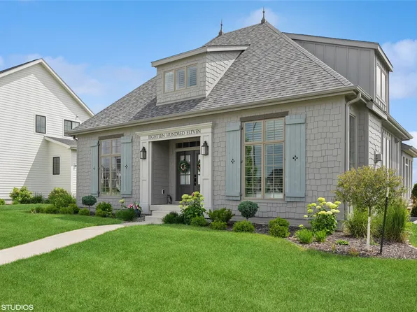 1811 SW Oak St, Ankeny, IA 50023