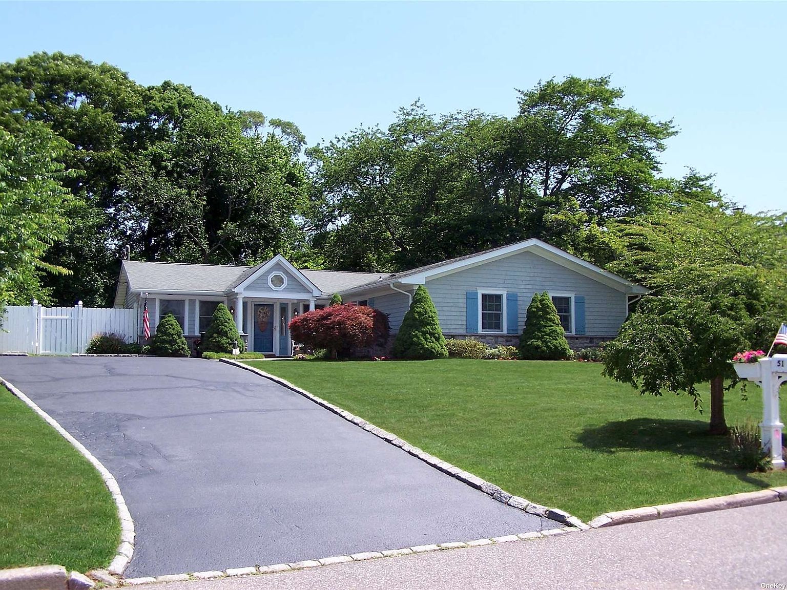 51 Hopewell Drive, Stony Brook, NY 11790 Zillow