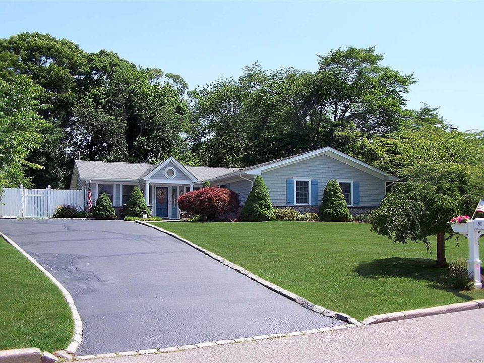 1st image of 51 Hopewell Dr
