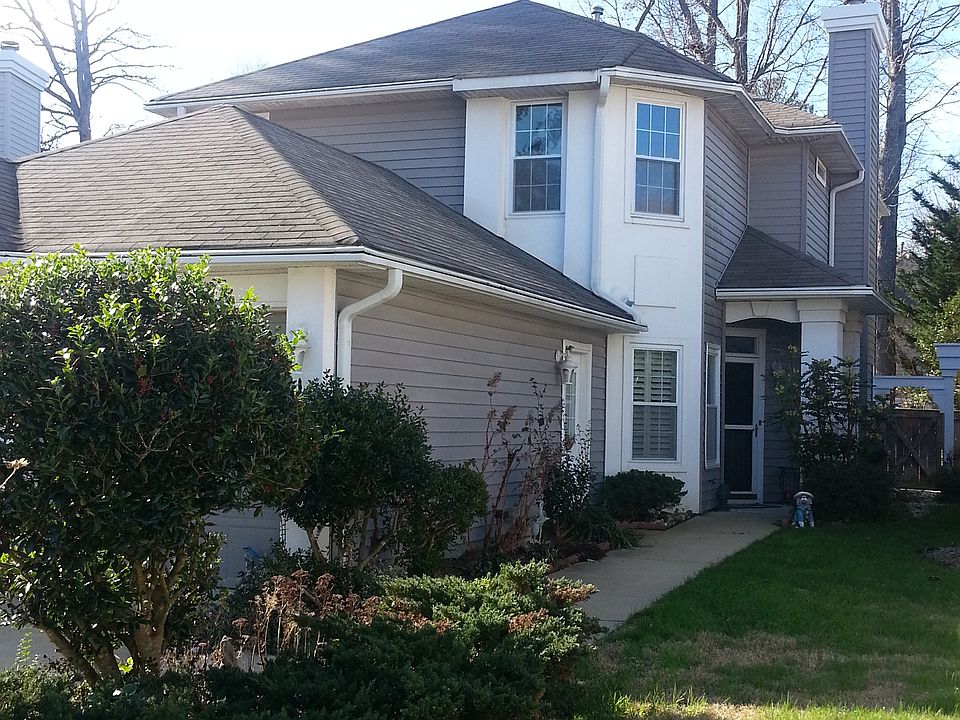 1st image of 808 Vantage Ct
