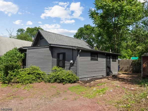 2 Knowles Ln, Mount Olive Twp., NJ 07828