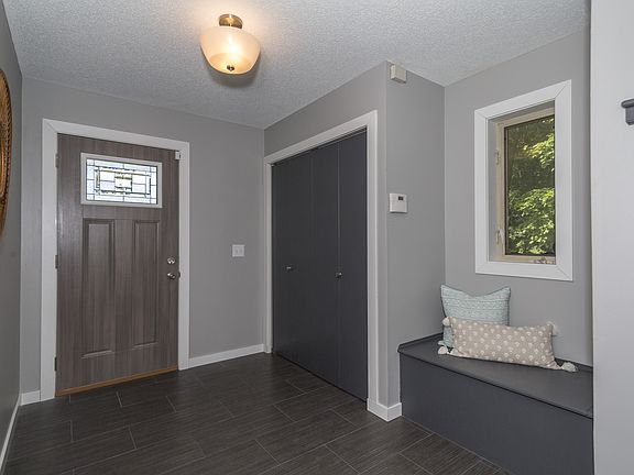 3rd image of 3201 167th Ln NE