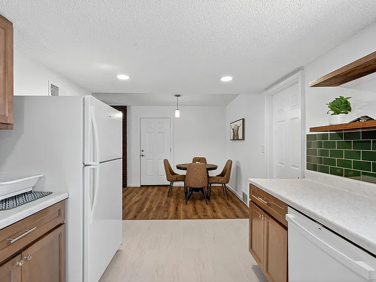 2544 Spring Forest Rd — Photo 23