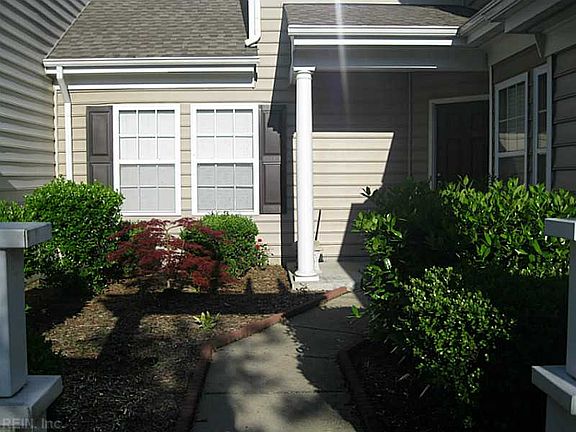 2nd image of 803 Canal Ct