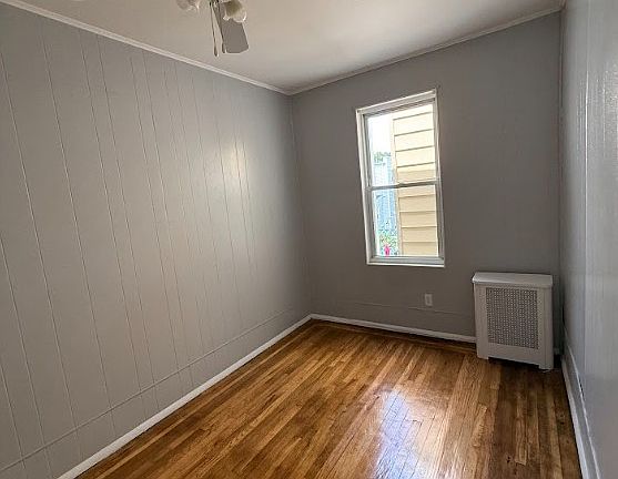 5th image of 2973 Harding Ave APT 2