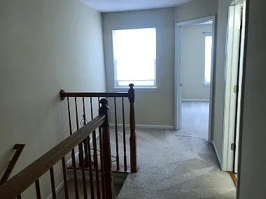 2440 Oneida Ln — Photo 3
