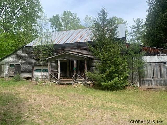 1st image of 3 Shingle Shanty Way