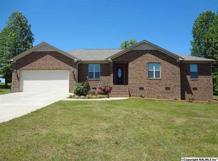 21039 Yarbrough Rd, Athens, AL 35613