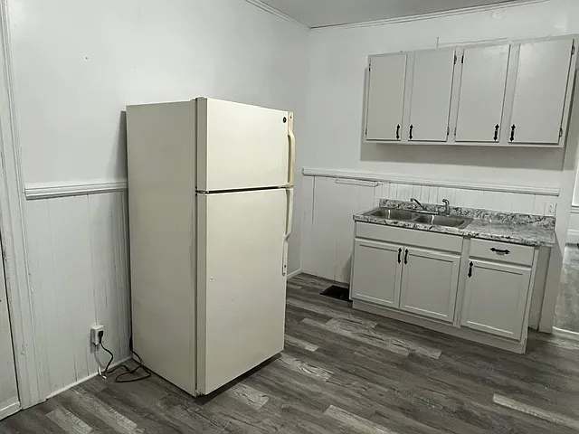 59 Hobart St #1 — Photo 5