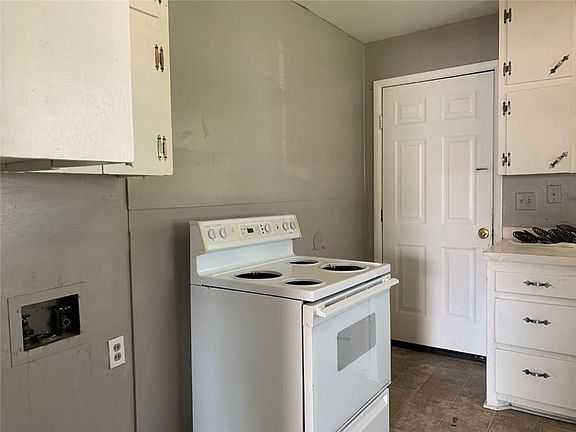 4th image of 1016 W Pettigrew St