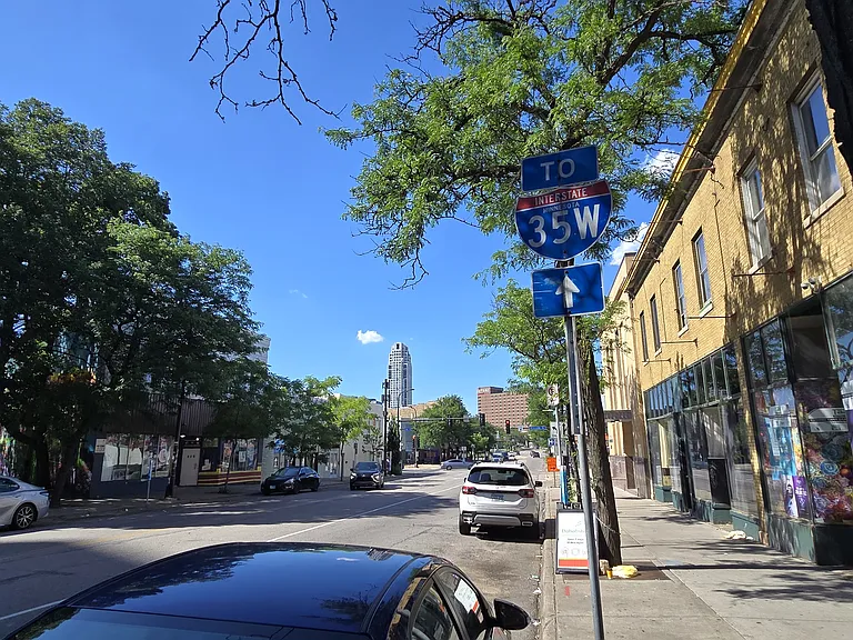 425 Cedar Ave #2 — Photo 32
