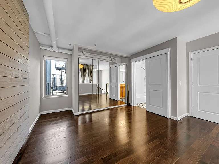 950 Harrison St #212 — Photo 16