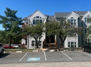 10 Fallen Tree Ct #204, Halethorpe, MD 21227