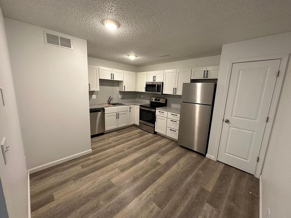 322 S Lucas St 3, Iowa City, IA 52240 Zillow