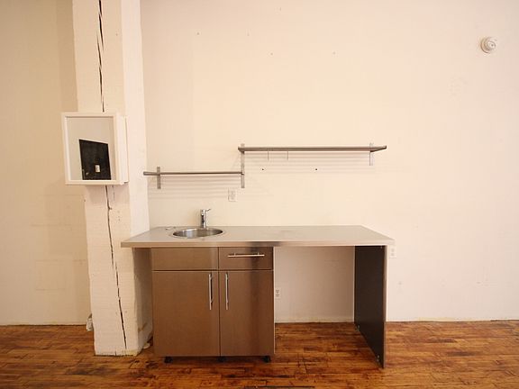 5th image of 28 Scott Ave APT 111