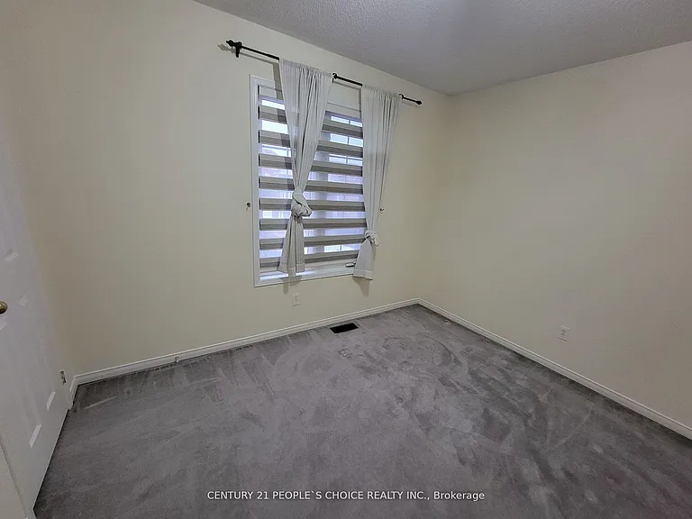 783 Millworks Cres — Photo 22