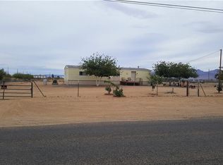 6032 W Chino Dr, Golden Valley, AZ 86413