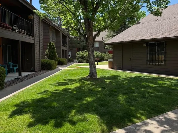 1200 S Riordan Ranch St APT 69, Flagstaff, AZ 86001