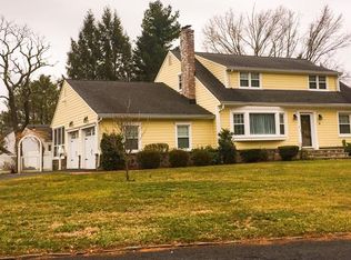 50 Crescent Dr, Morristown, NJ 07960