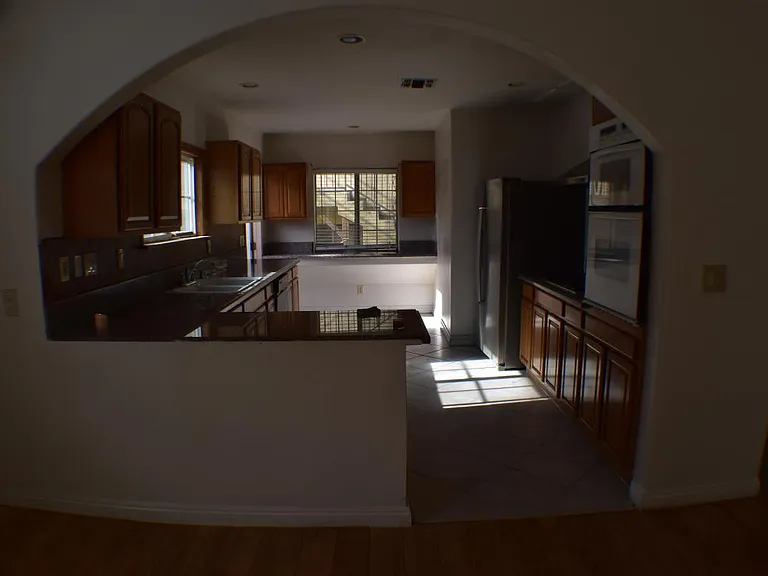 127 Orange Ave — Photo 10