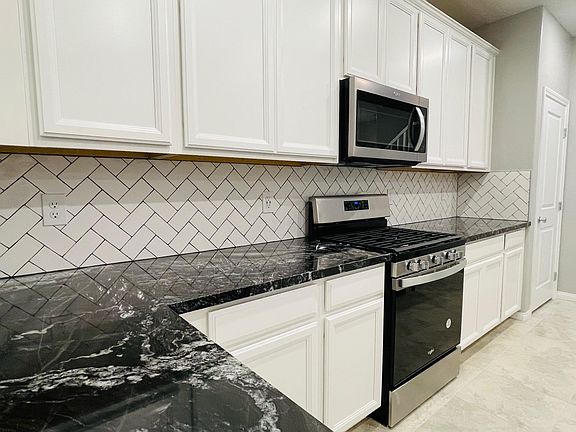 5th image of 11533 Cedar Shore Ave