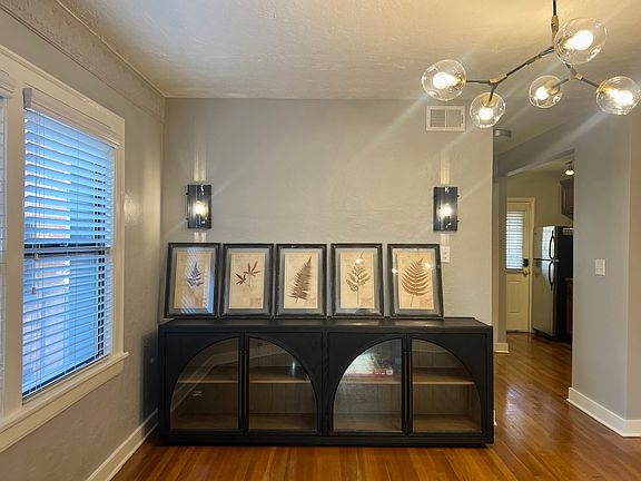 5th image of 4506 Broadway #2S