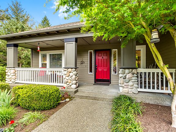 3rd image of 3942 El Cimo Ln NE