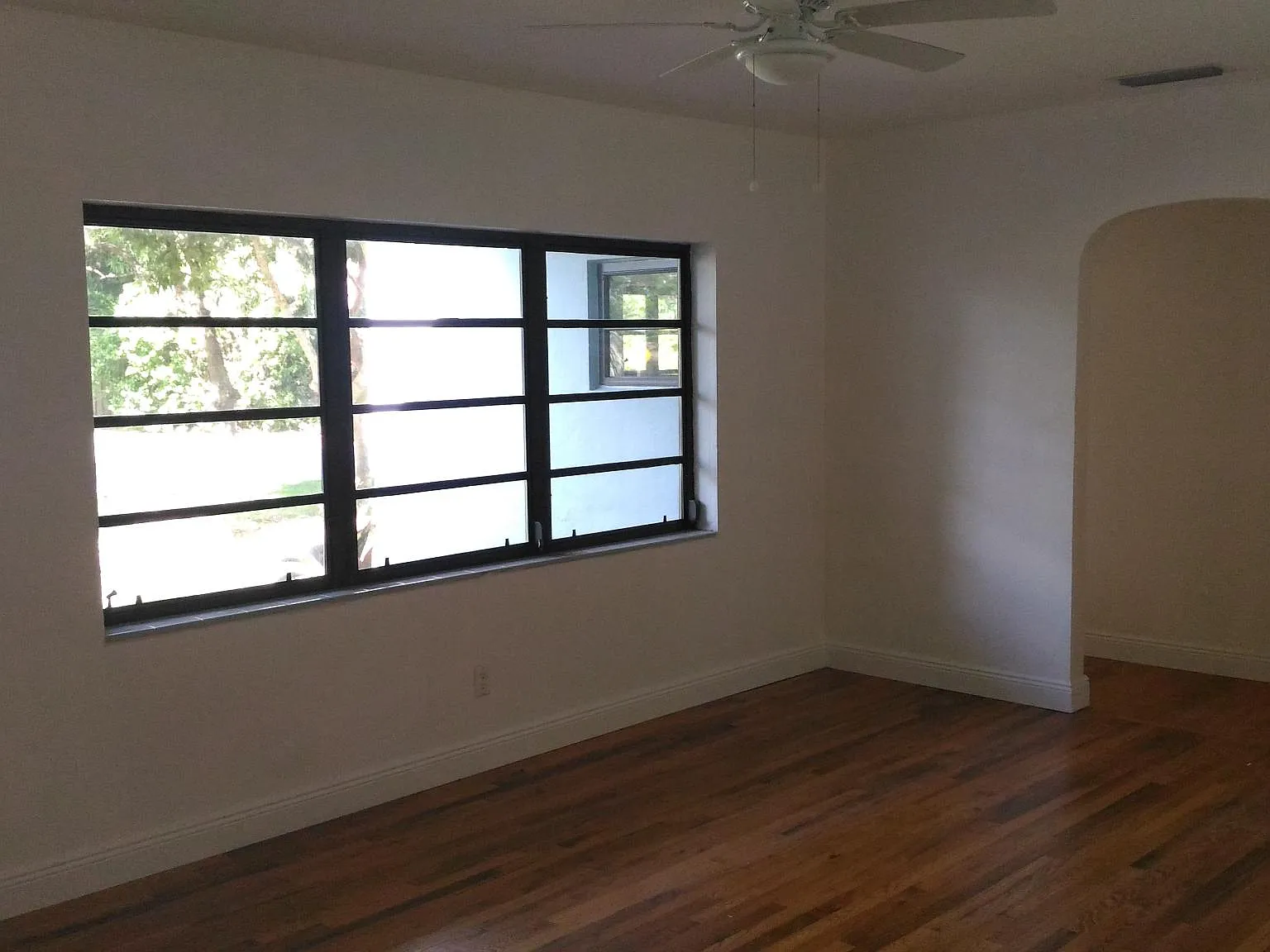 3 bed, 1650 sqft, $4,450 — Photo 4