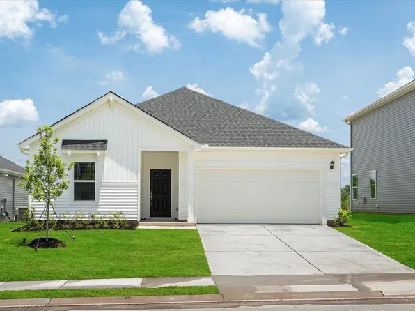 491 Harben Dr, Woodruff, SC 29388