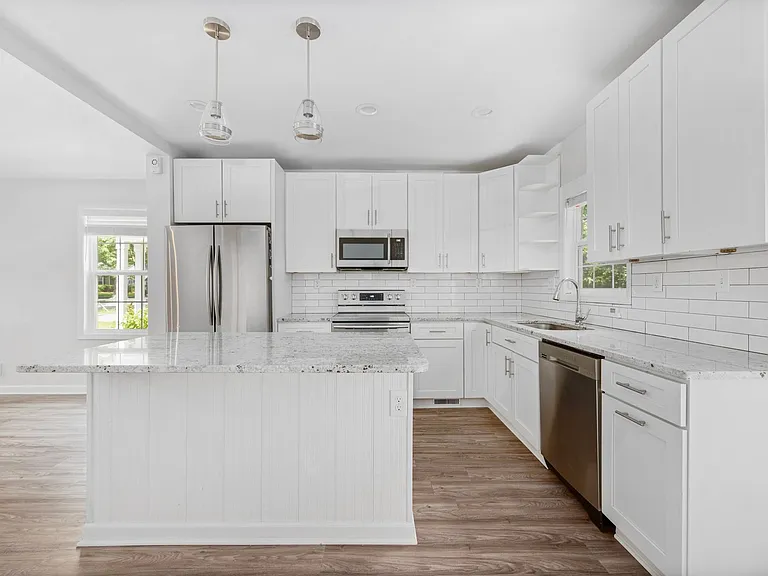 404 Keswick Ave — Photo 11