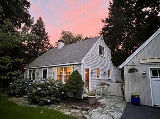 163 Chestnut St, Camden, ME 04843