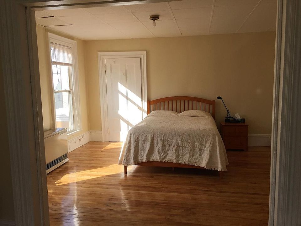 Hard wood with plenty of light