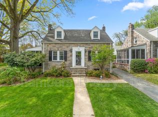 130 N Oakland St, Arlington, VA 22203