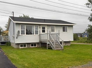 384 14th St, New Waterford, NS B1H 4C8
