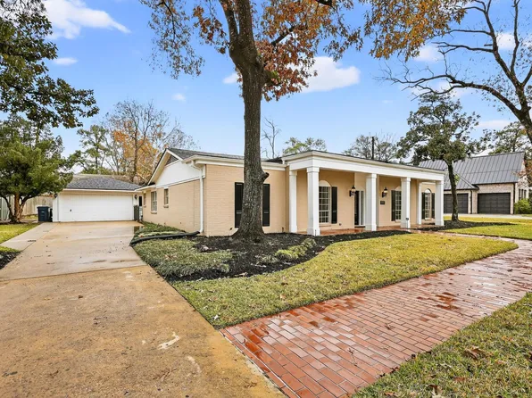 5911 Southern Hills Dr, Houston, TX 77069